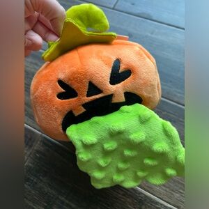 Bark Box Halloween Pumpkin Tales From The Boneyard Yak-O-Lantern Dog Toy Large